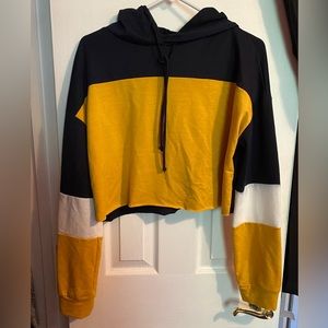 Cropped Hoodie